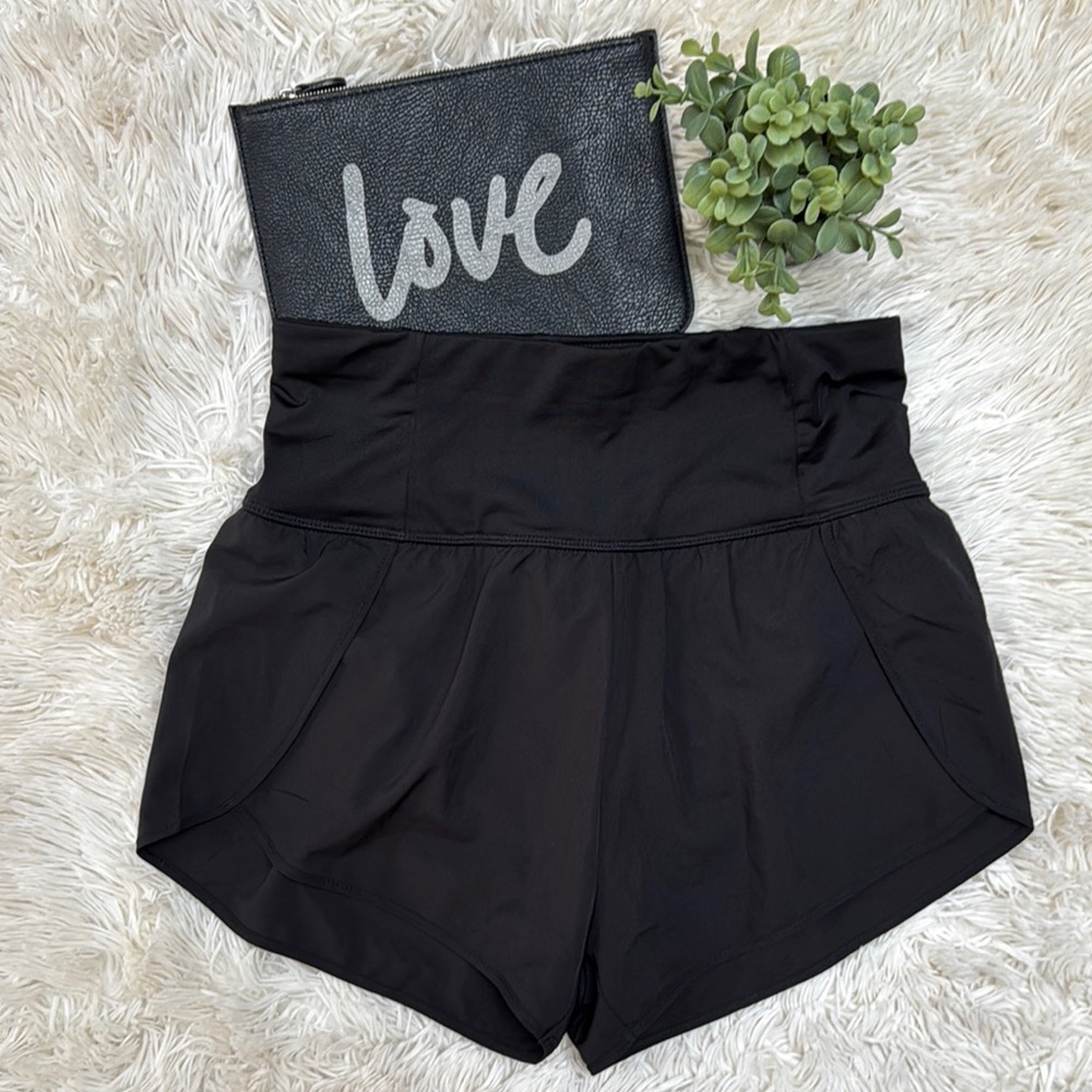 Love Tree Athletic Shorts 💗 Black